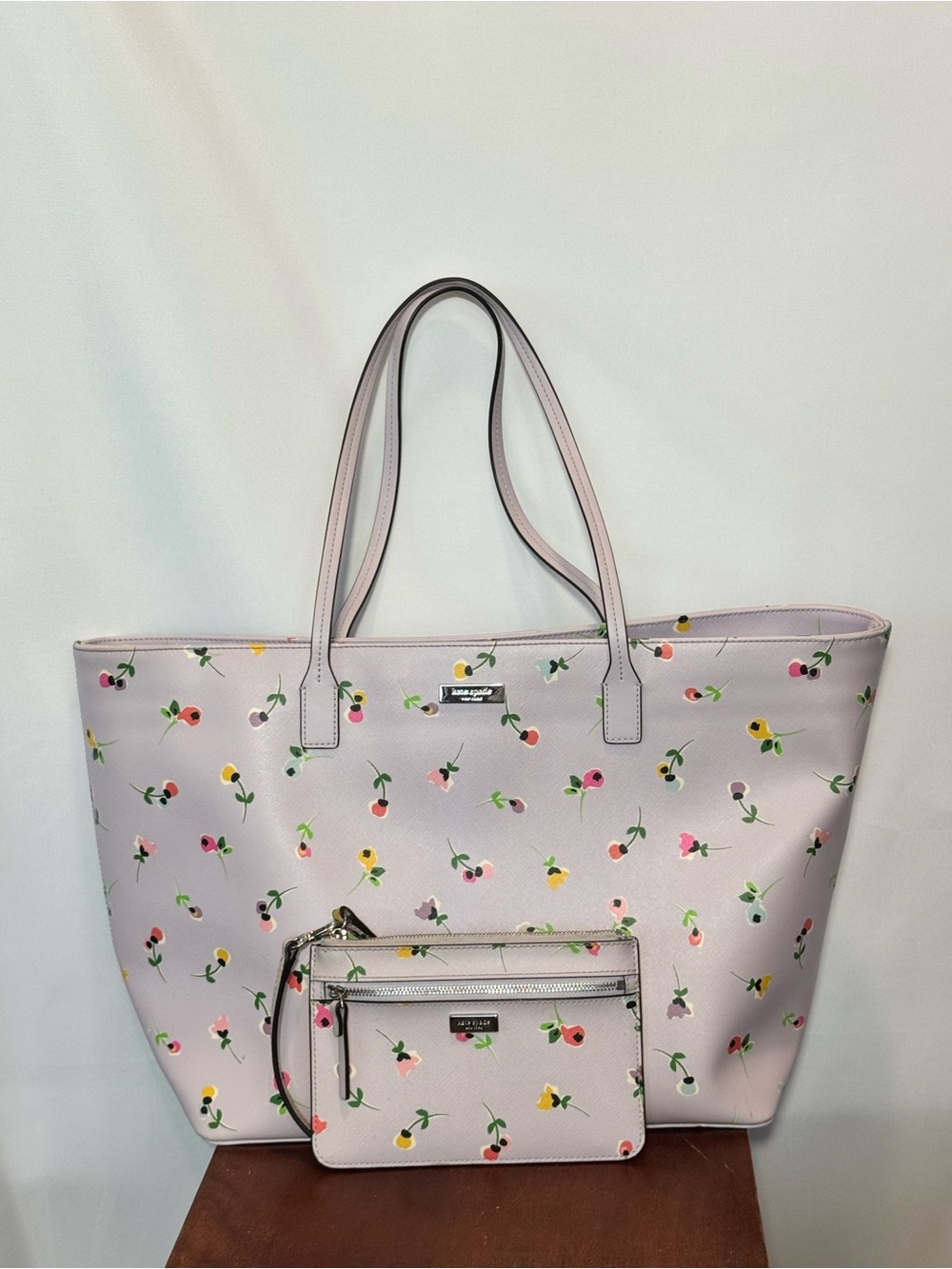 Kate Spade Wild Flower Tote with Matching Wristlet